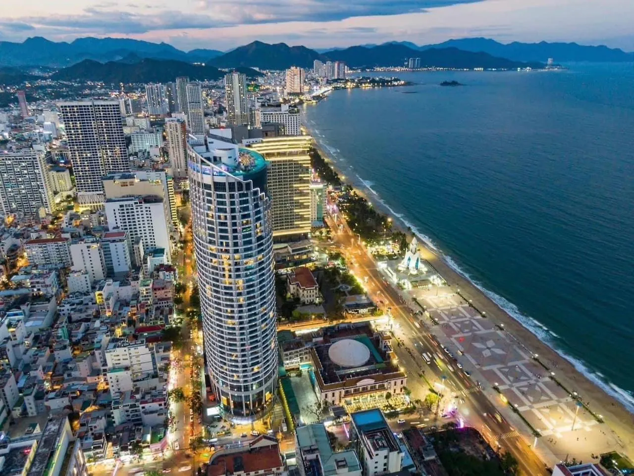 Tropical Ocean Escape Nha Trang Apartamento 0*,  Vietname