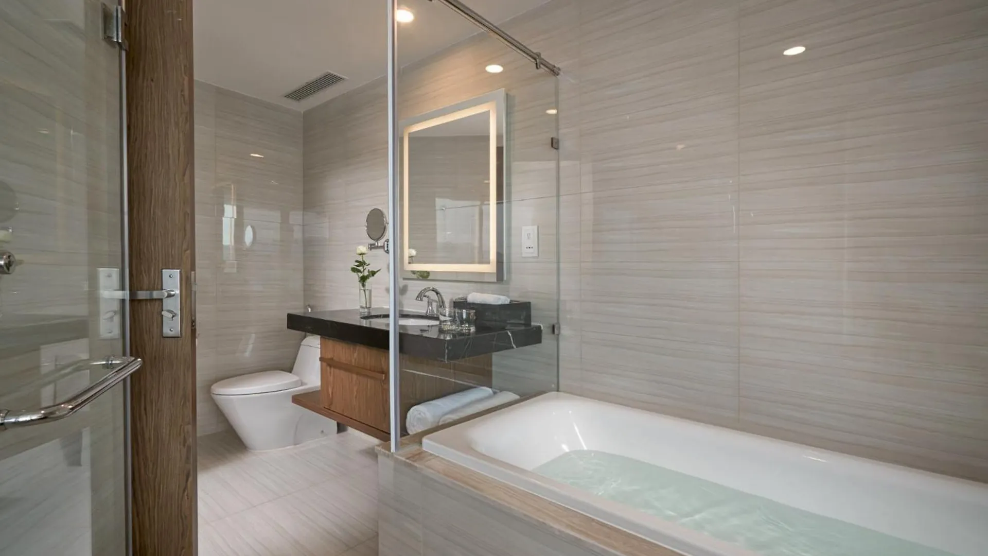 Apartmán Tropical Ocean Escape Nha Trang